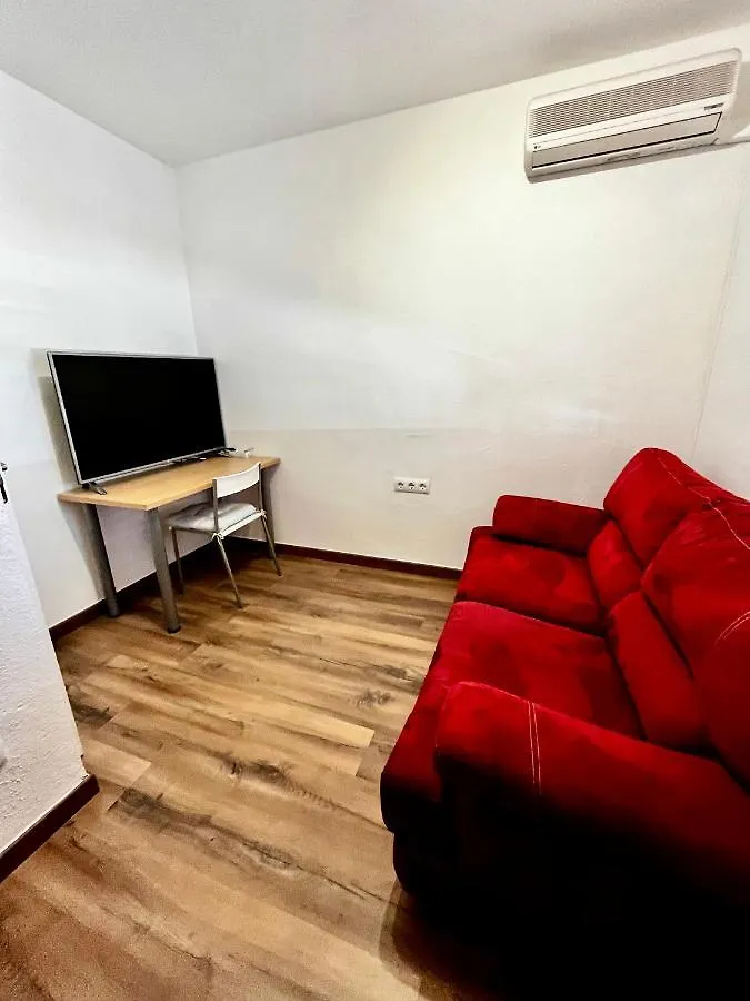 Like At Home Near Seville Montequinto Homestay